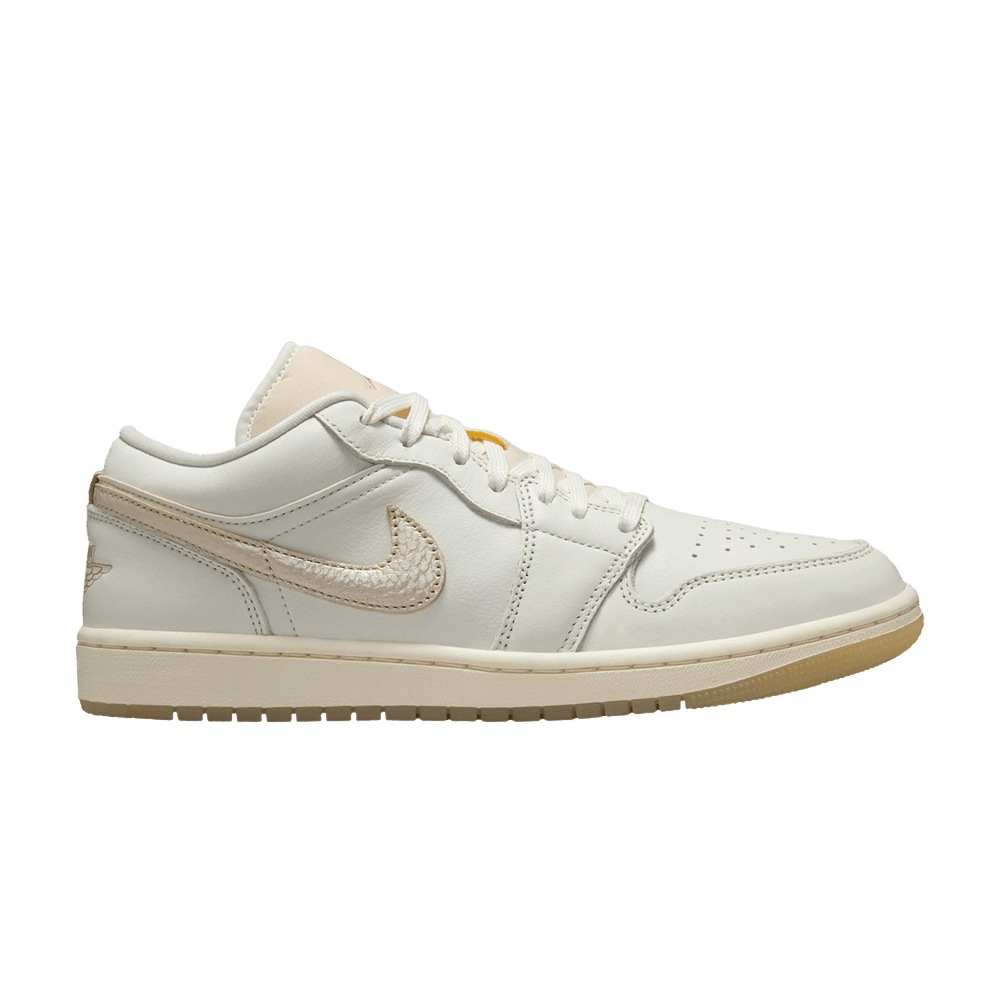 Jordan 1 Low SE Metallic Team Gold (Femme)